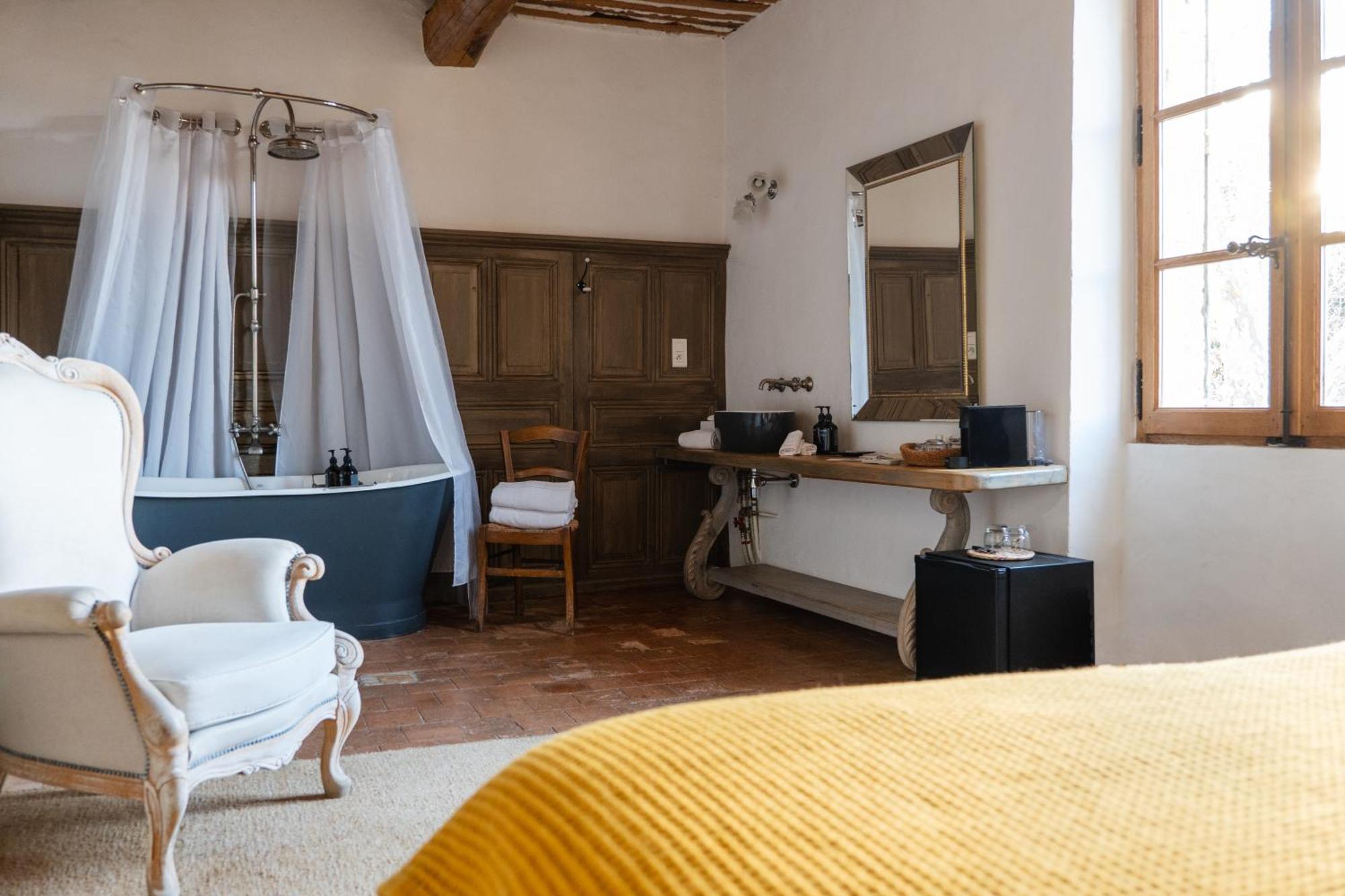 Le Galinier Lourmarin, A Beaumier Guesthouse Ruang foto