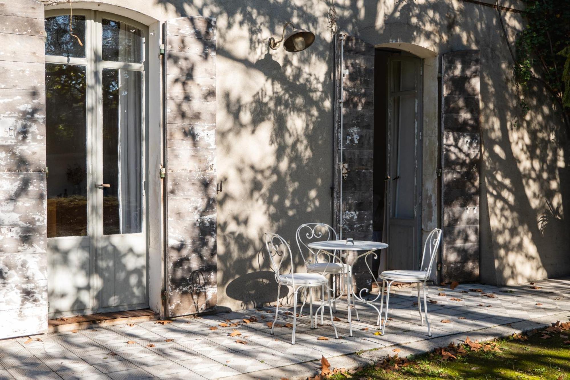 Le Galinier Lourmarin, A Beaumier Guesthouse Ruang foto